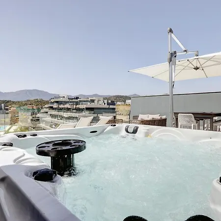 Apartment Ocean View Penthouse With Jacuzzi *