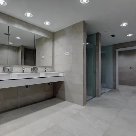 Ocean View Penthouse With Jacuzzi Apartment *