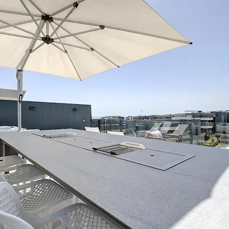 Apartment Ocean View Penthouse With Jacuzzi *